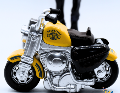 Metal Diecast Mini Motorcycle Bike Model – Collectible Toy Bike for Kids