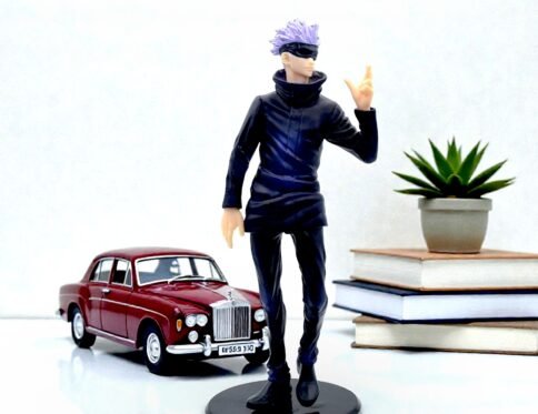 Satoru Gojo Jujutsu Kaisen Action Figure – Blindfold Pose Collectible Toy (5-6 Inches)