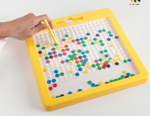 Magnetic Dot Drawing Board for Kids – Creative Montessori Art Pad with Pattern Cards & Stylus
