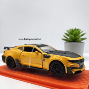 Chevrolet Camaro ZL1 Bumblebee 1:32 Diecast Metal Car with Lights & Glass Box Packaging