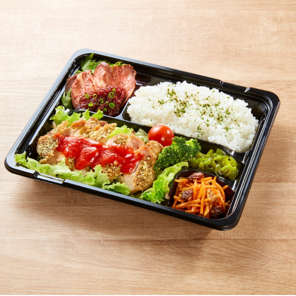 Lunch Boxes & Water Bottles