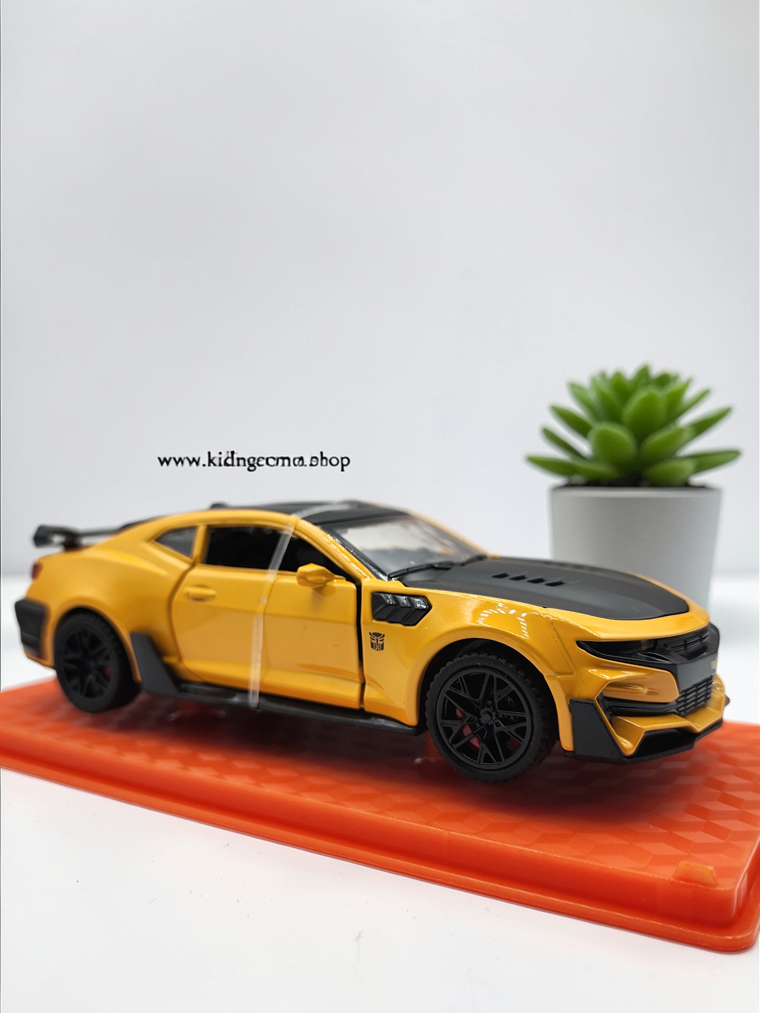 Chevrolet Camaro ZL1 Bumblebee 1:32
