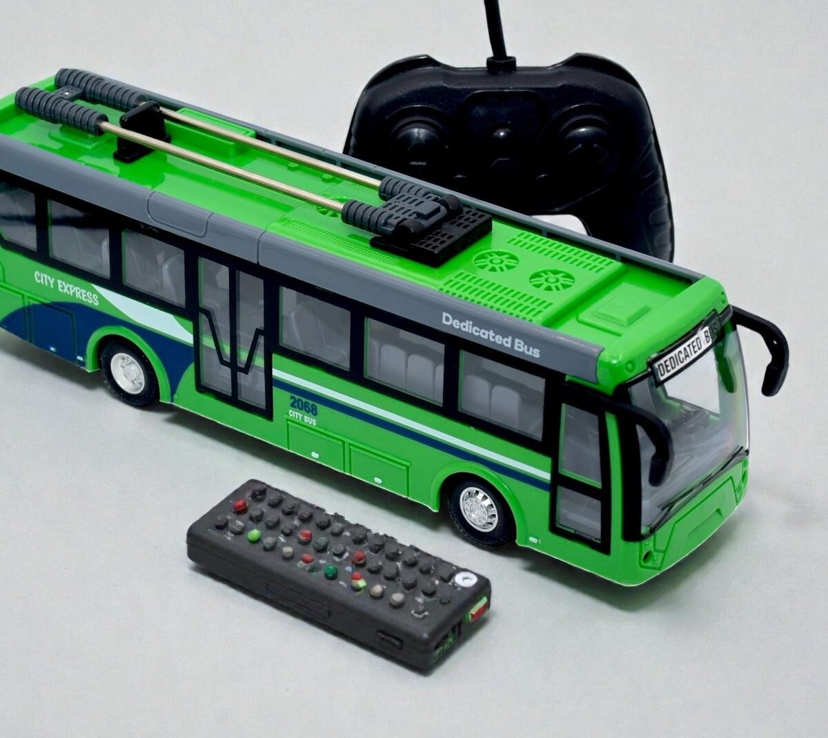 High-Speed Remote Control City Express Bus