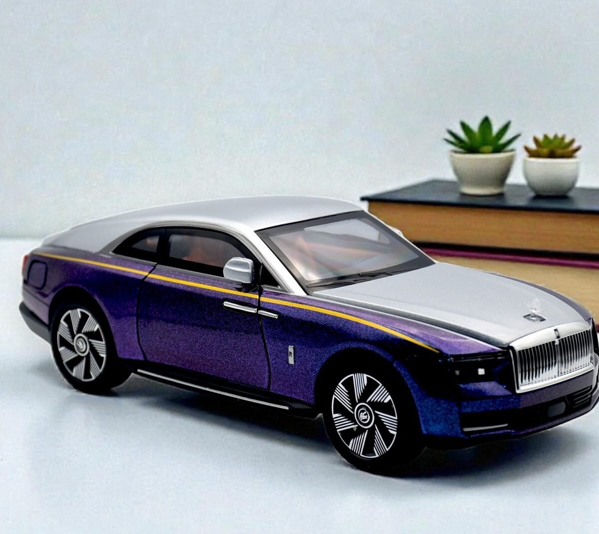 Rolls-Royce Wraith Style Die-Cast Metal Car with Lights, Sound & Opening Doors